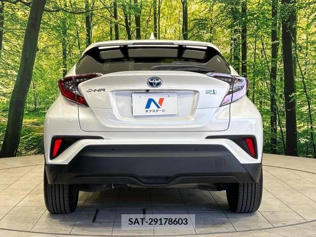 Toyota C-HR 2018-03 217566-15