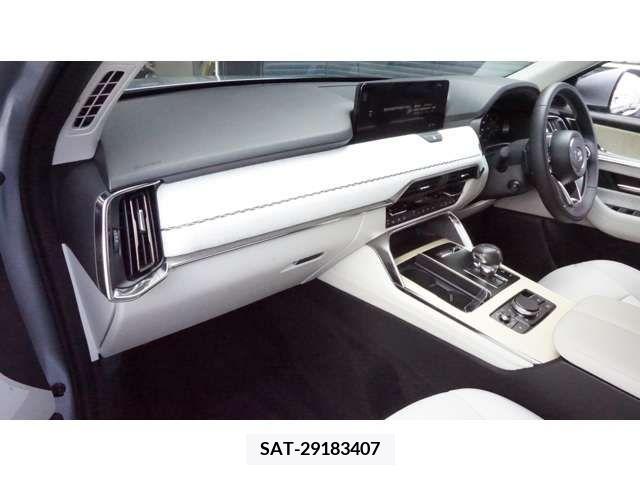 Mazda CX-60 2022-08 390262-13