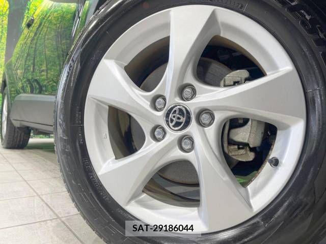 Toyota C-HR 2018-06 264158-13