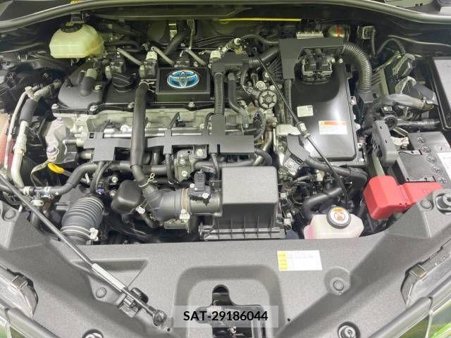 Toyota C-HR 2018-06 264158-18