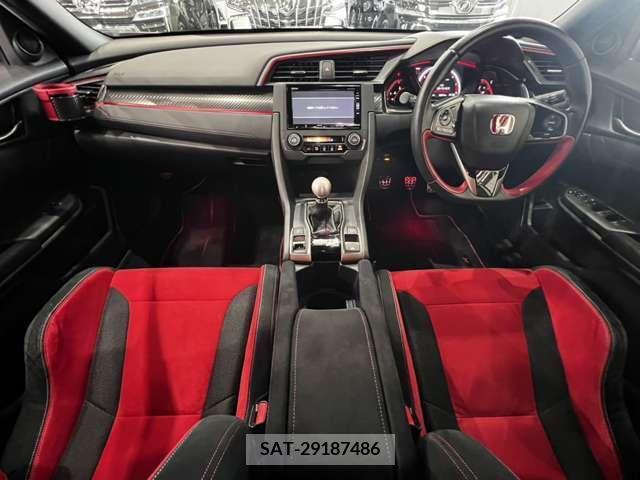 Honda CIVIC 2018-03 332858-16