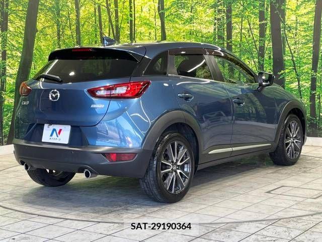 Mazda CX-3 2018-02 302055-17