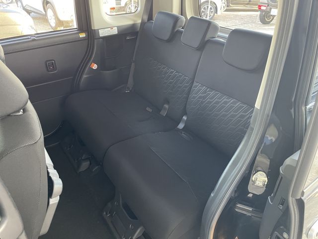 Toyota ROOMY 2018-05 183429-27
