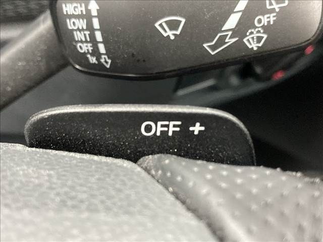 VolksWagen T-CROSS 2021-06 12168-7