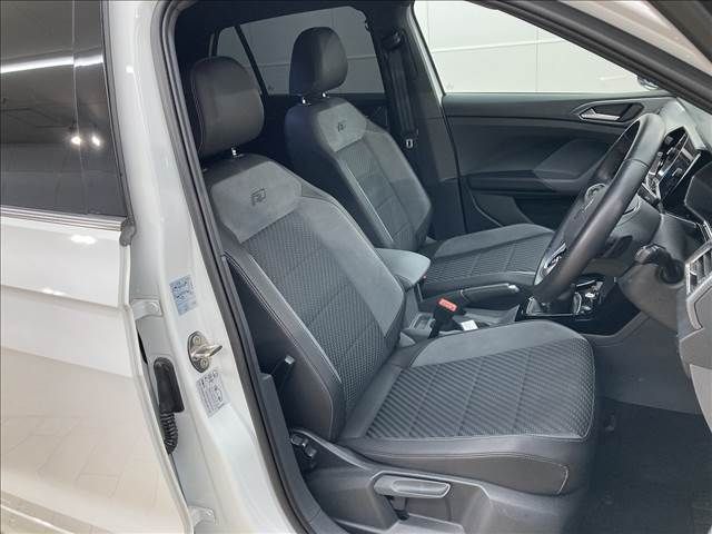 VolksWagen T-CROSS 2021-06 12168-11