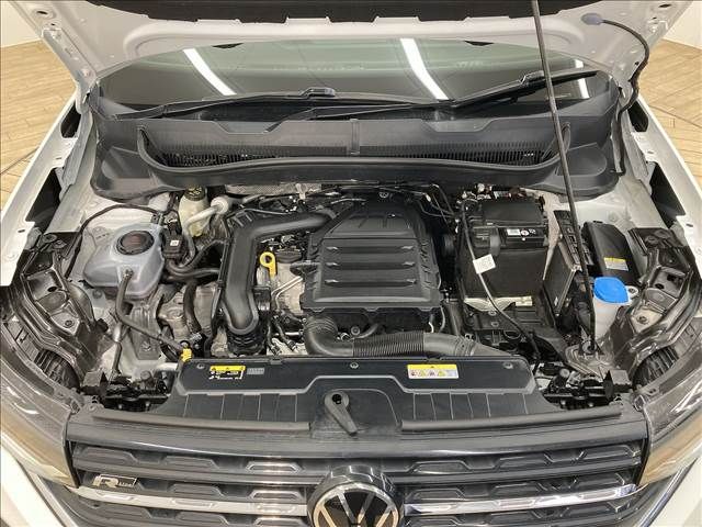 VolksWagen T-CROSS 2021-06 12168-17