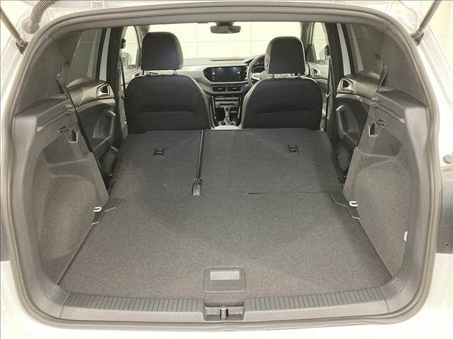 VolksWagen T-CROSS 2021-06 12168-13