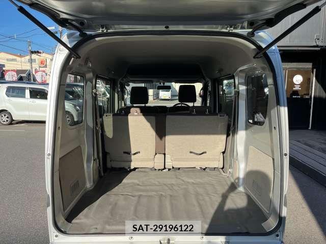 Suzuki EVERY 2016-08 334698-4