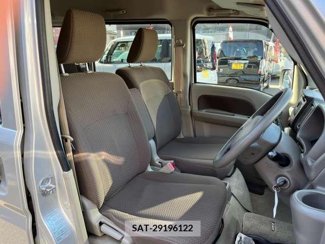 Suzuki EVERY 2016-08 334698-1