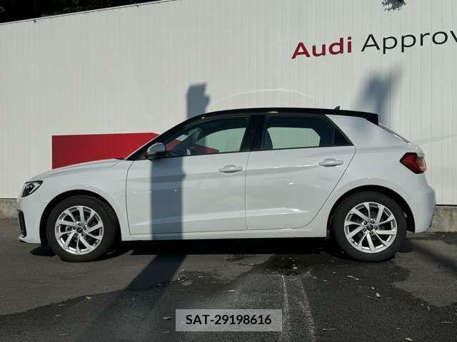 Audi A1 2023-08 356435-6