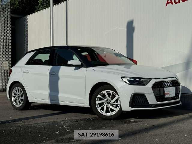 Audi A1 2023-08 356435-4