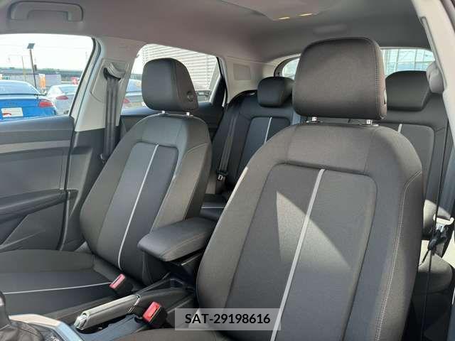 Audi A1 2023-08 356435-10