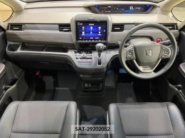 Honda FREED 2021-09 331728-1