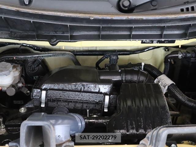 Suzuki SPACIA 2022-03 380517-18