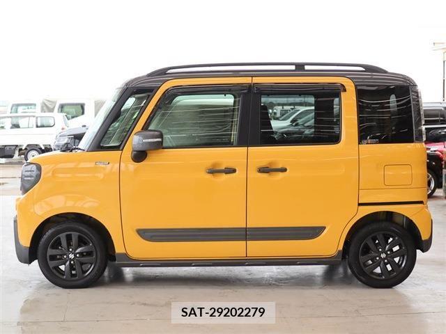 Suzuki SPACIA 2022-03 380517-23