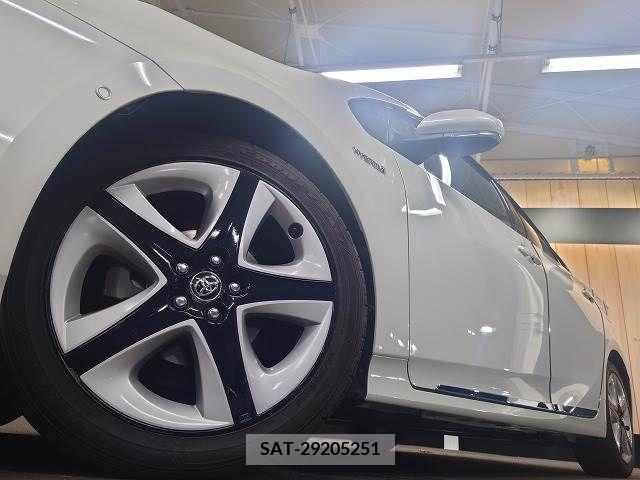 Toyota PRIUS 2016-03 331489-18
