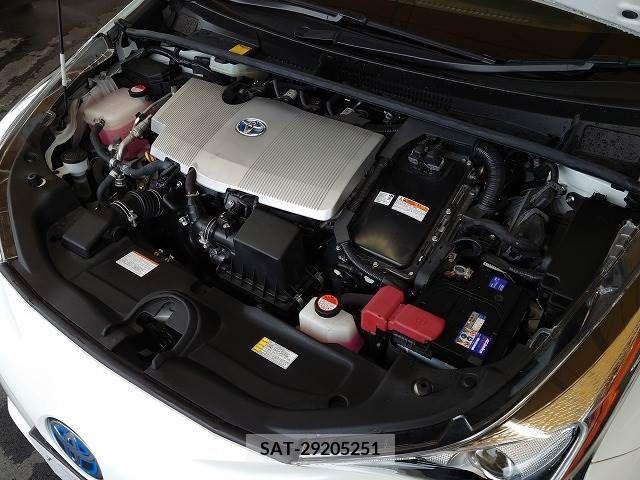 Toyota PRIUS 2016-03 331489-17