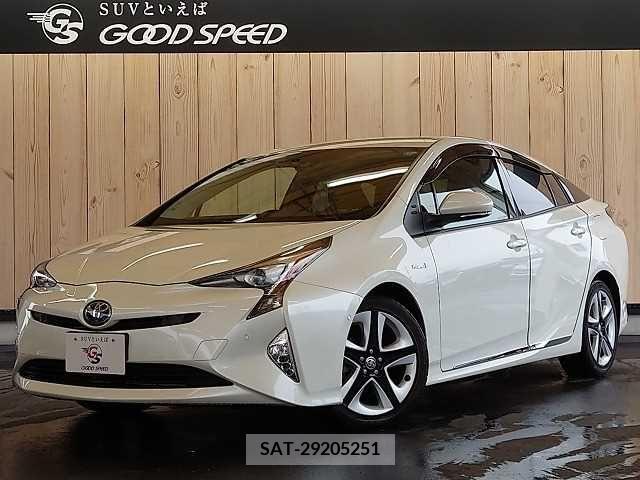Toyota PRIUS 2016-03 331489-0