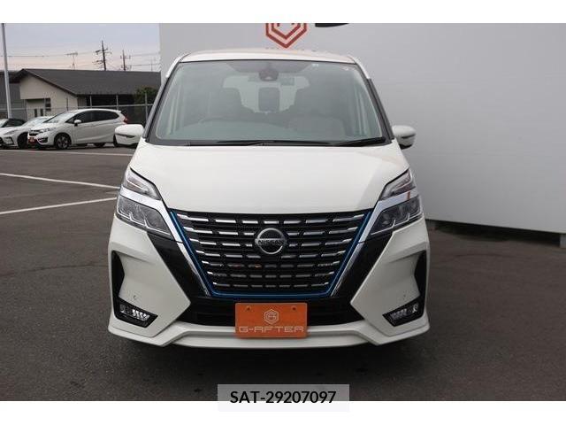 Nissan SERENA 2022-06 376407-5