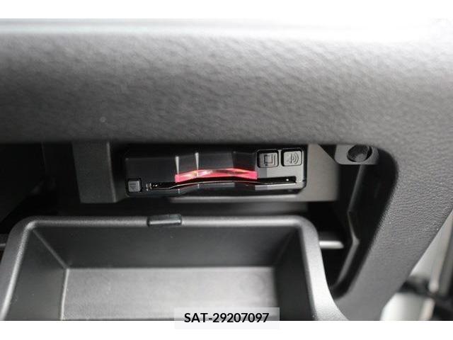 Nissan SERENA 2022-06 376407-2
