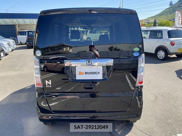 Honda N BOX 2017-04 278487-7