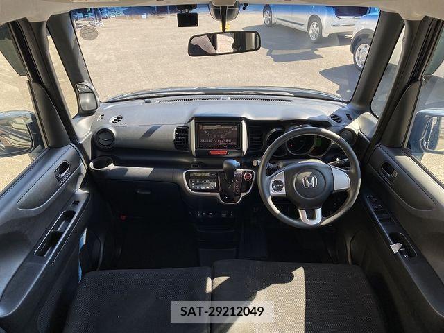 Honda N BOX 2017-04 278487-9