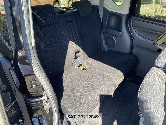 Honda N BOX 2017-04 278487-14