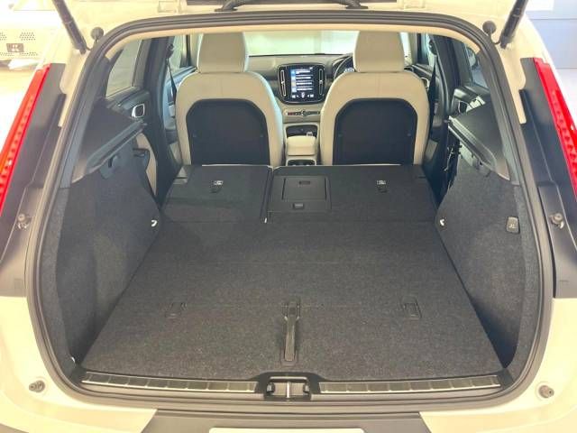 Volvo XC40 2021-08 182571-15