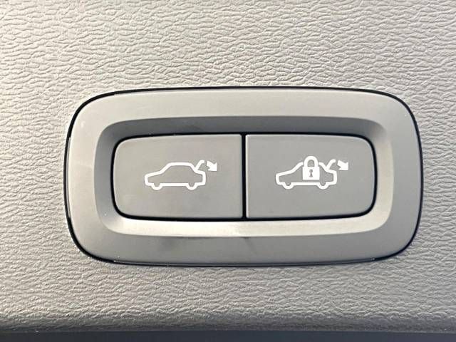 Volvo XC40 2021-08 182571-14