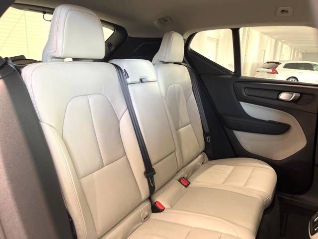 Volvo XC40 2021-08 182571-17