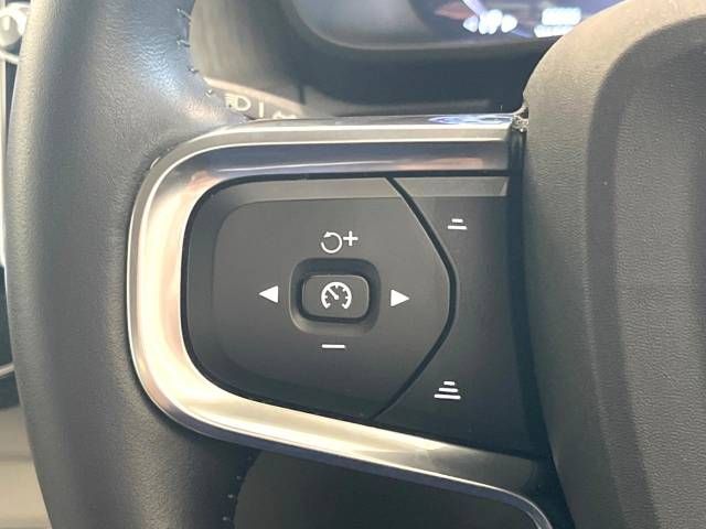 Volvo XC40 2021-08 182571-10