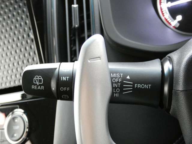 Mitsubishi DELICA D5 2019-02 27995-13