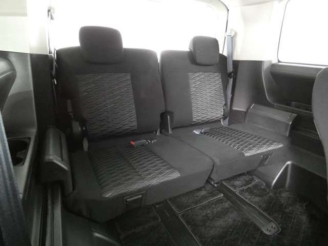 Mitsubishi DELICA D5 2019-02 27995-7