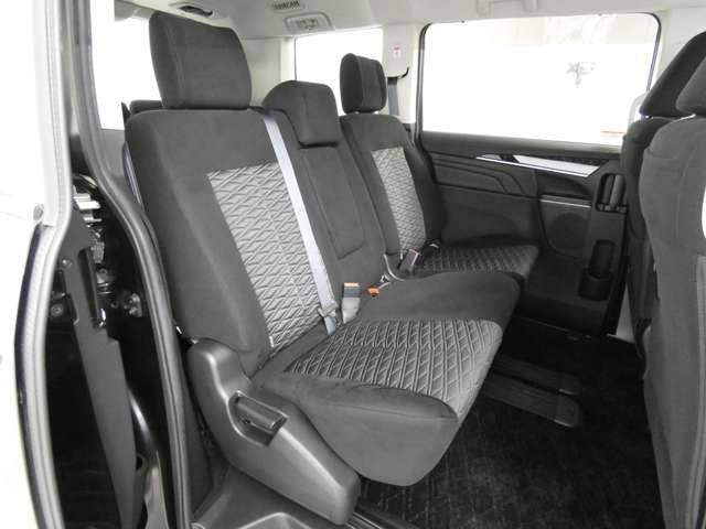 Mitsubishi DELICA D5 2019-02 27995-6