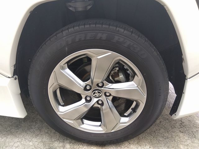 Toyota RAV4 2019-09 20750-27