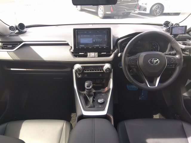 Toyota RAV4 2019-09 20750-2
