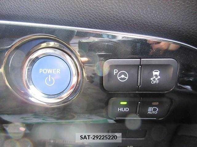 Toyota PRIUS 2019-06 201420-6