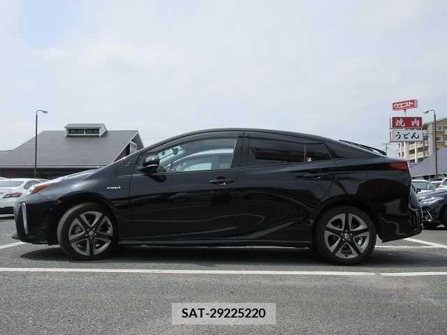 Toyota PRIUS 2019-06 201420-18