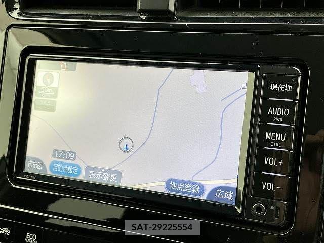 Toyota PRIUS 2017-11 223835-3