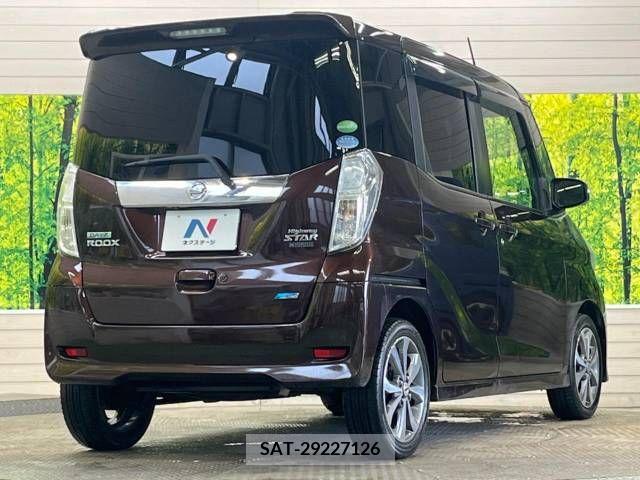 Nissan DAYZ ROOX 2015-12 333963-17