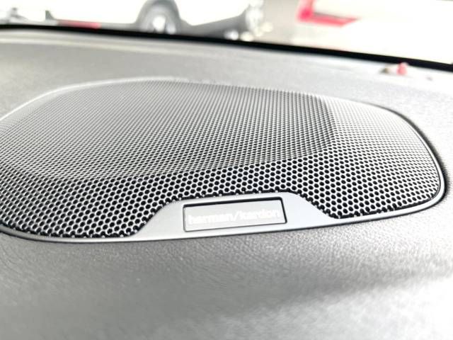 Volvo CROSS COUNTRY 2018-08 183261-5