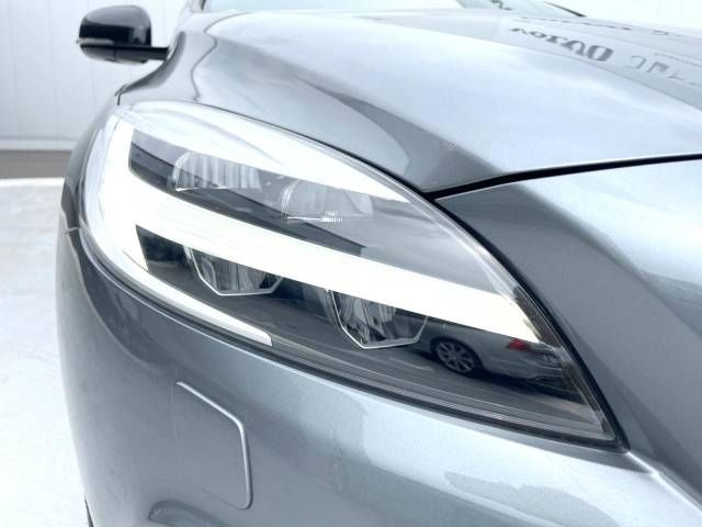 Volvo CROSS COUNTRY 2018-08 183261-14