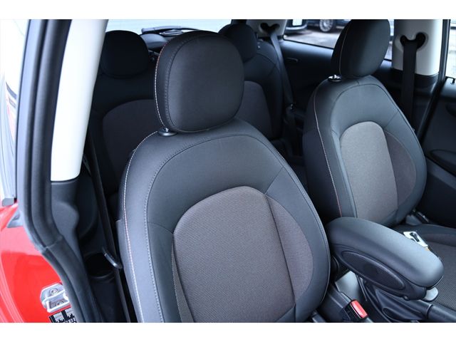Bmw MINI 2019-04 20951-22