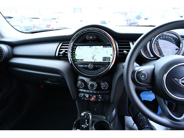 Bmw MINI 2019-04 20951-23