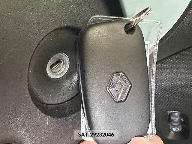Renault TWINGO 2017-06 316974-8