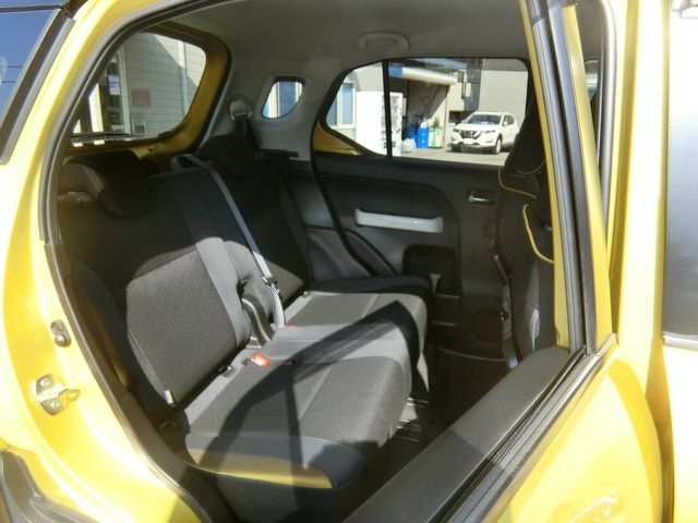 Suzuki X BEE 2018-07 14287-7