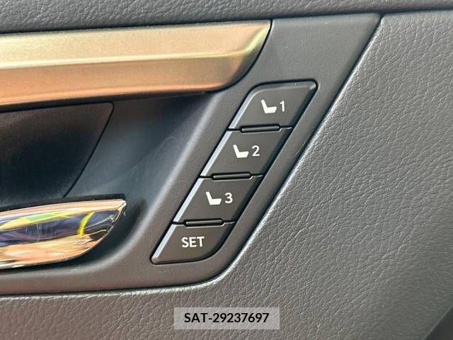 Lexus RX 2022-02 275827-7
