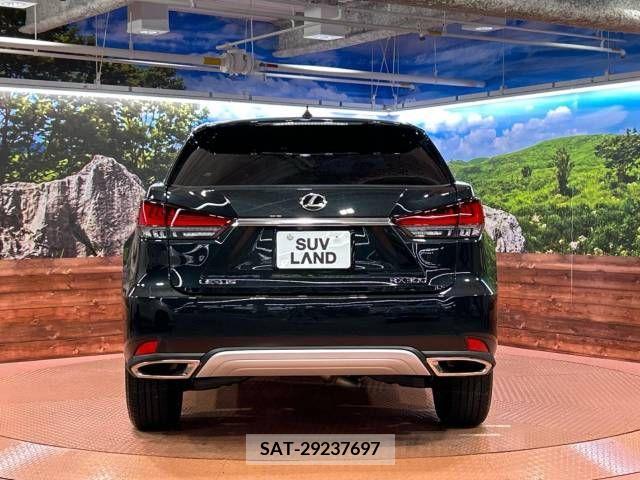 Lexus RX 2022-02 275827-15