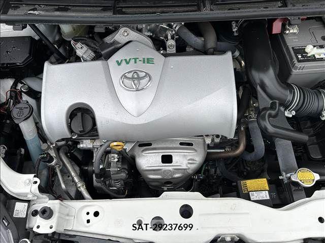 Toyota SIENTA 2017-07 298384-17