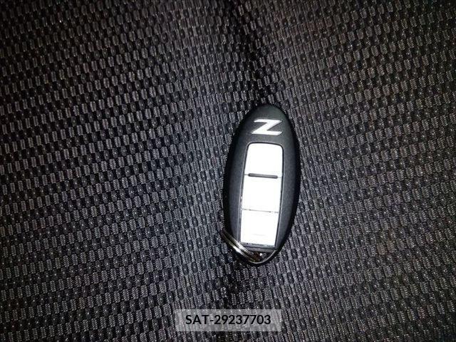 Nissan FAIRLADY Z 2017-09 320764-14